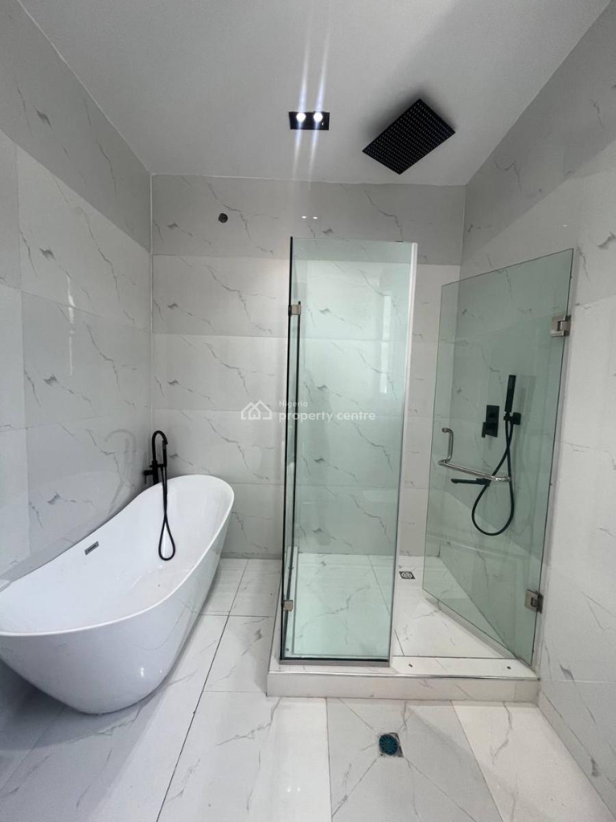 5 Bedroom Detached House with Bq, Second Tollgate, Lekki, Lagos, Detached Duplex for Sale