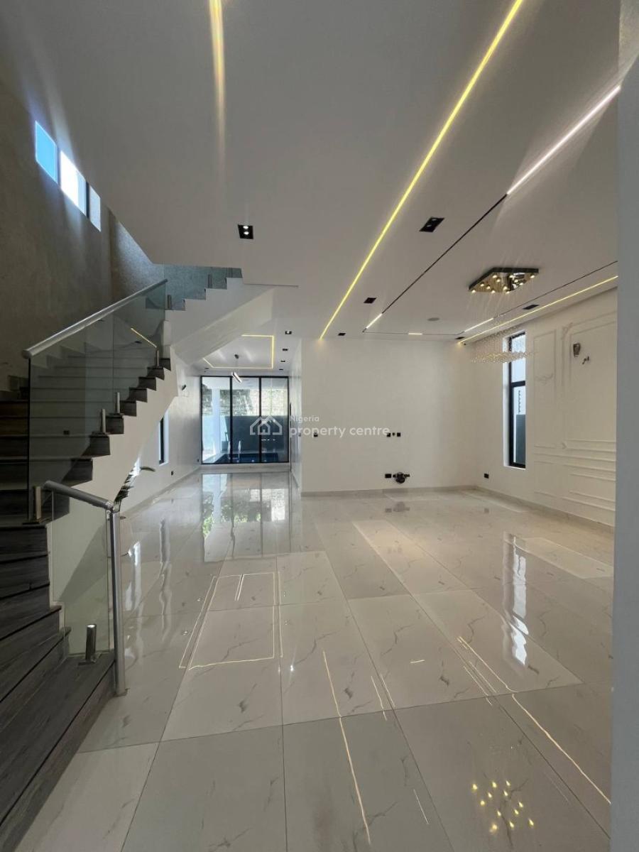 5 Bedroom Detached House with Bq, Second Tollgate, Lekki, Lagos, Detached Duplex for Sale