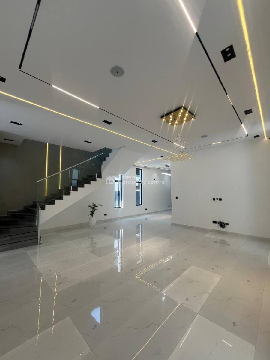5 Bedroom Detached House with Bq, Second Tollgate, Lekki, Lagos, Detached Duplex for Sale