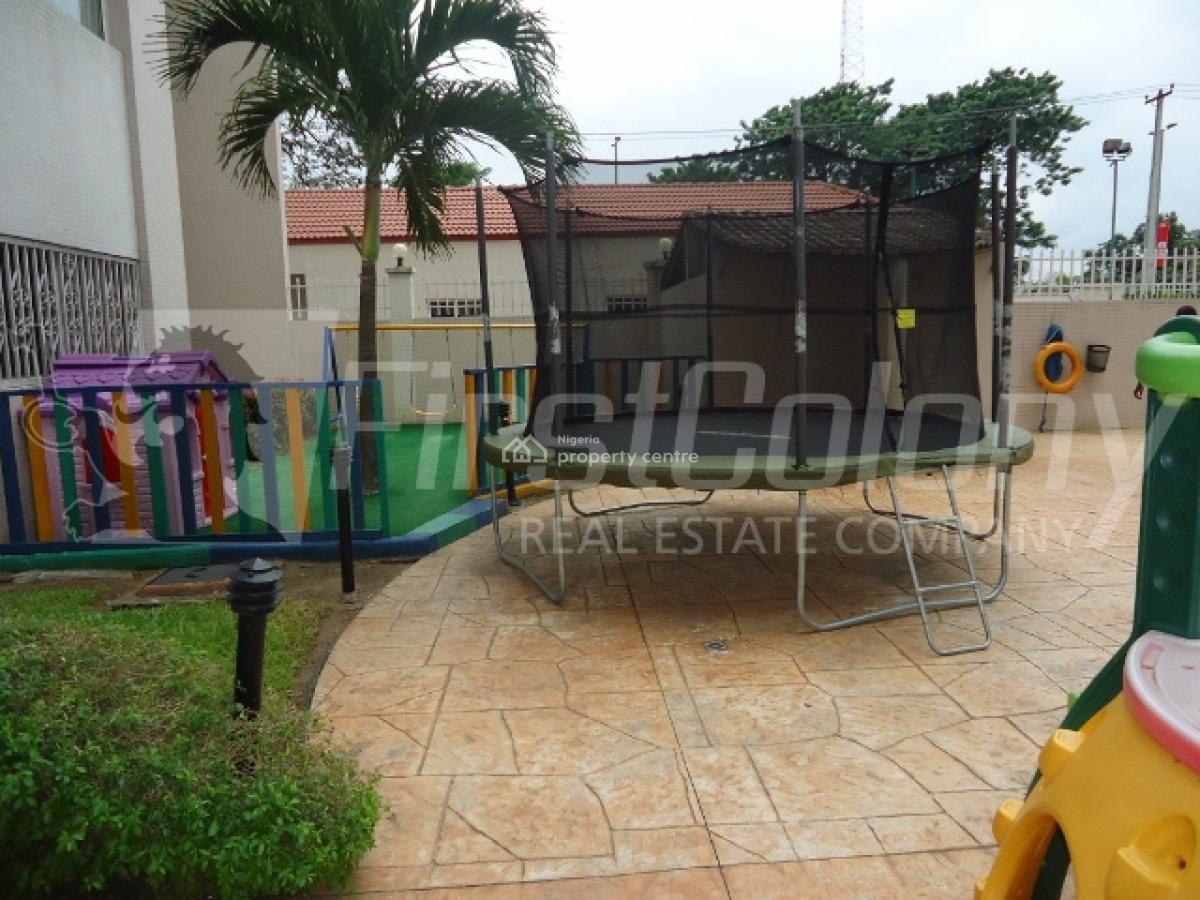 Ample 3 Bedroom Apartment with Excellent Facilities, Old Ikoyi, Ikoyi, Lagos, Flat / Apartment for Rent