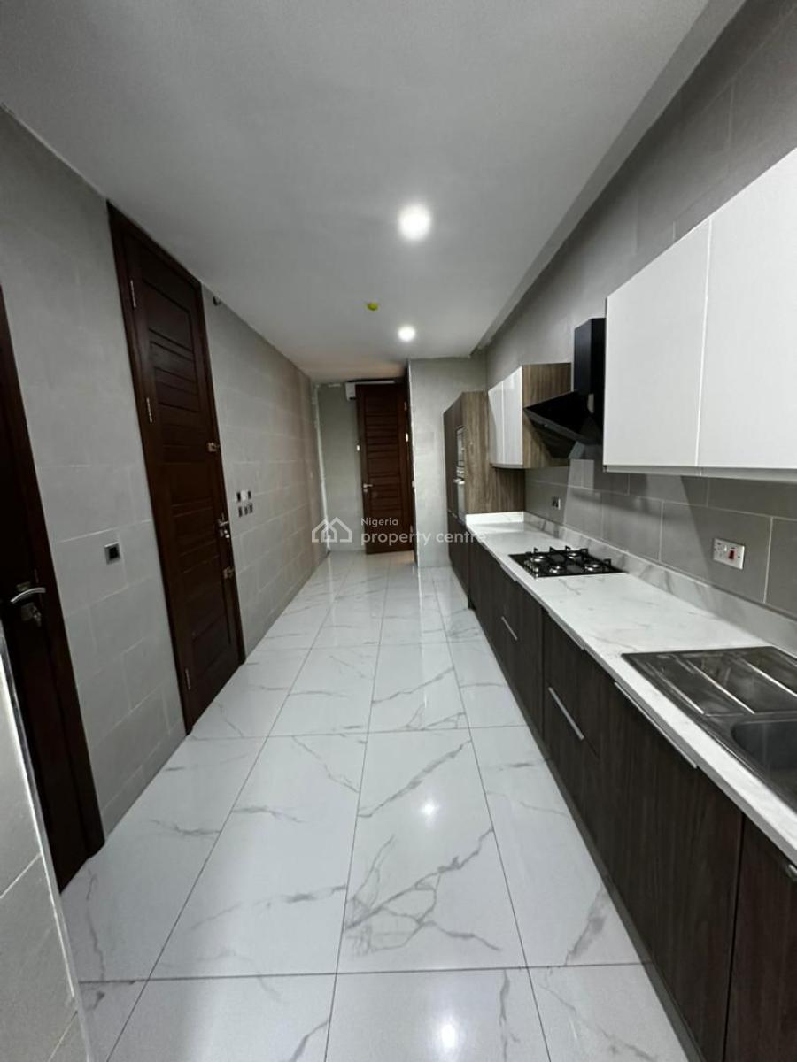 Spacious 3 Bedroom Flat Ensuit with Bq,pool,gym, Off Bourdillon Road, Old Ikoyi, Ikoyi, Lagos, Flat / Apartment for Rent