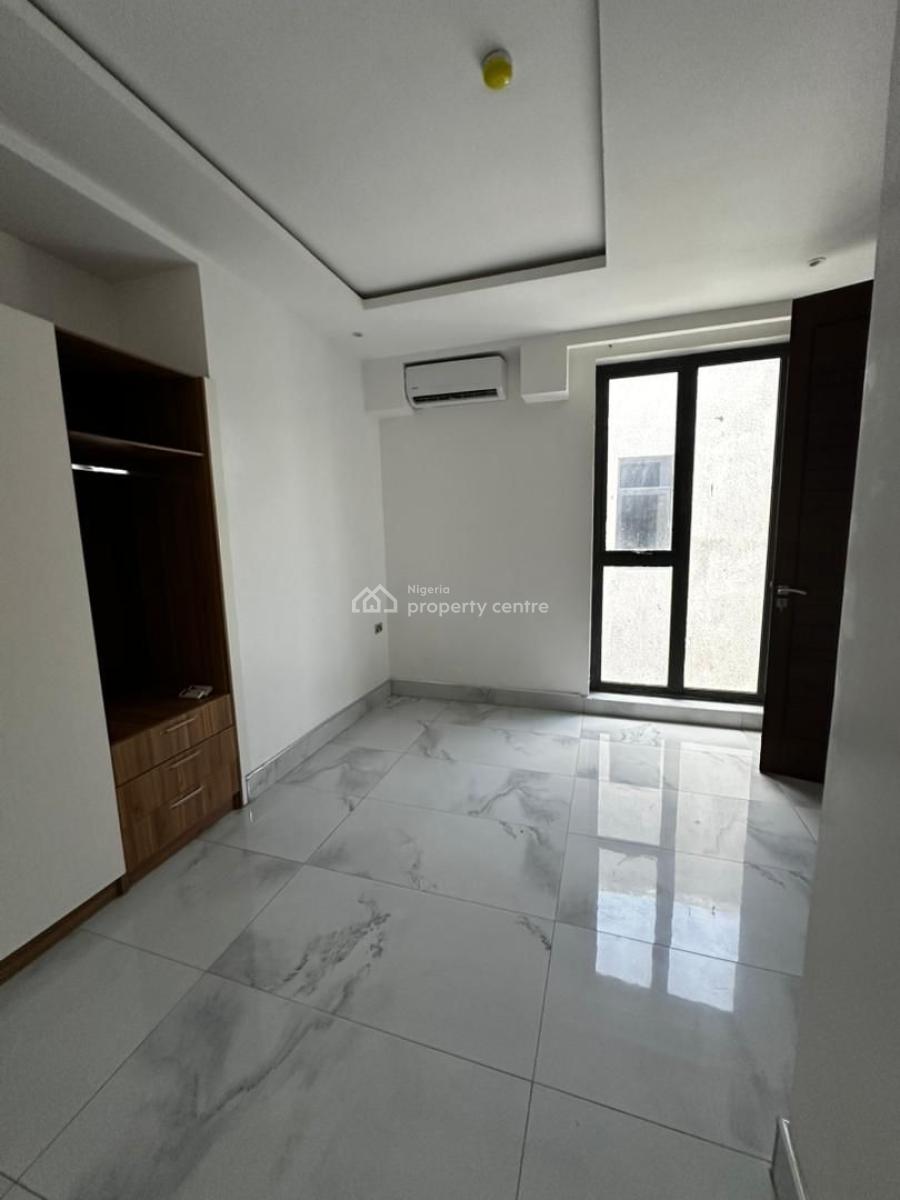 Spacious 3 Bedroom Flat Ensuit with Bq,pool,gym, Off Bourdillon Road, Old Ikoyi, Ikoyi, Lagos, Flat / Apartment for Rent