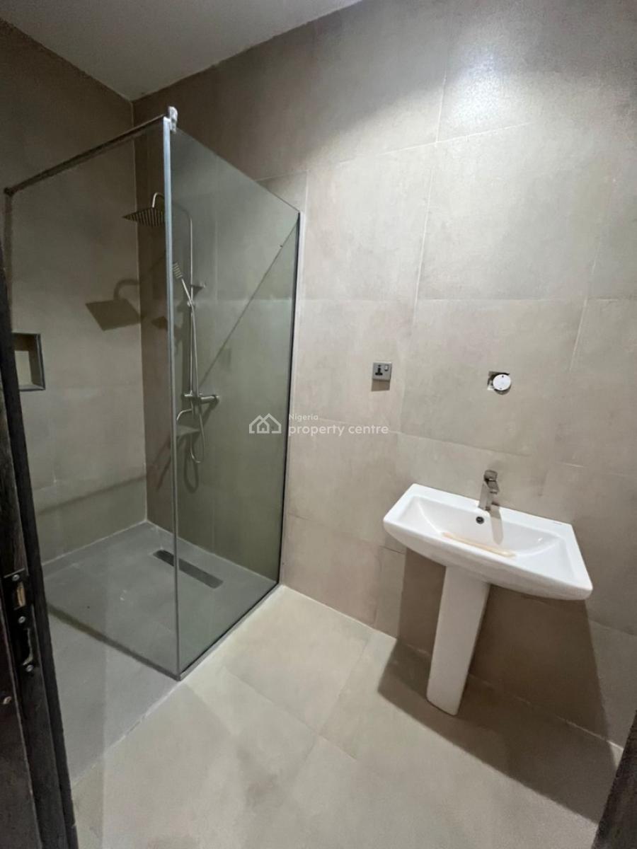 Luxurious 5 Bedroom Detached Duplex with Bq, Guzape District, Abuja, Detached Duplex for Rent