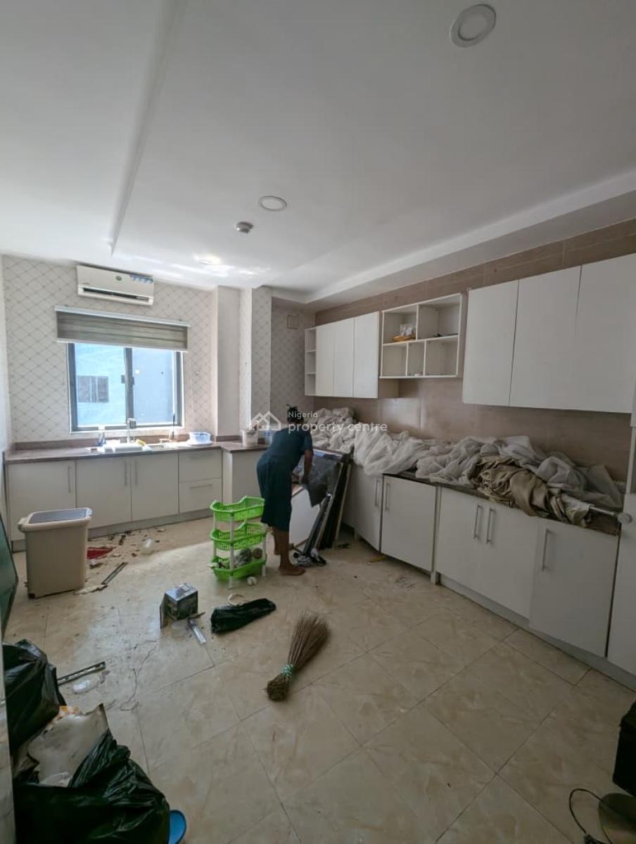 Sharp 4 Bedroom Waterfront Apartment, Banana Island, Ikoyi, Lagos, Flat / Apartment for Rent