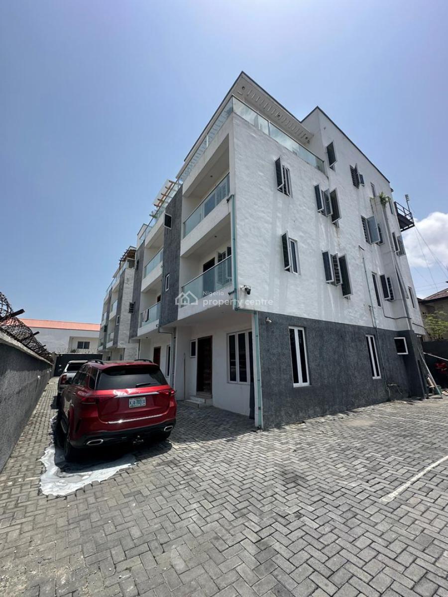Fully Service 4bedroom Terrace Duplex at Lekki Phase 1, Lekki Phase 1, Lekki Phase 1, Lekki, Lagos, Terraced Duplex for Rent