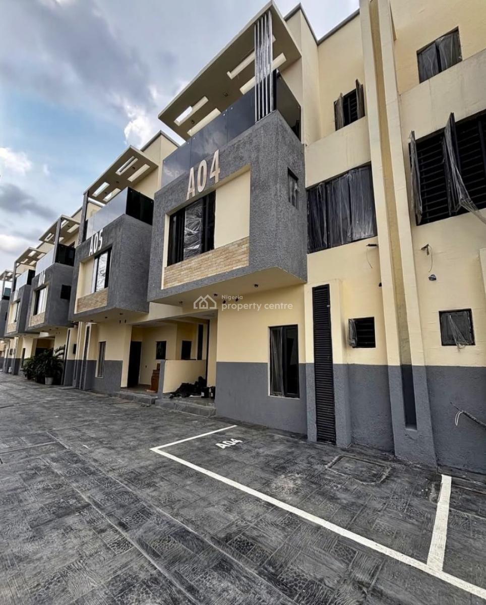 5-bedroom Terraced Duplex with Bq., Ikeja Gra, Ikeja, Lagos, Terraced Duplex for Sale