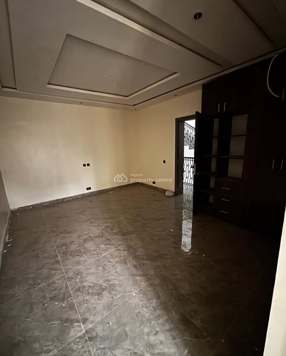 5-bedroom Terraced Duplex with Bq., Ikeja Gra, Ikeja, Lagos, Terraced Duplex for Sale