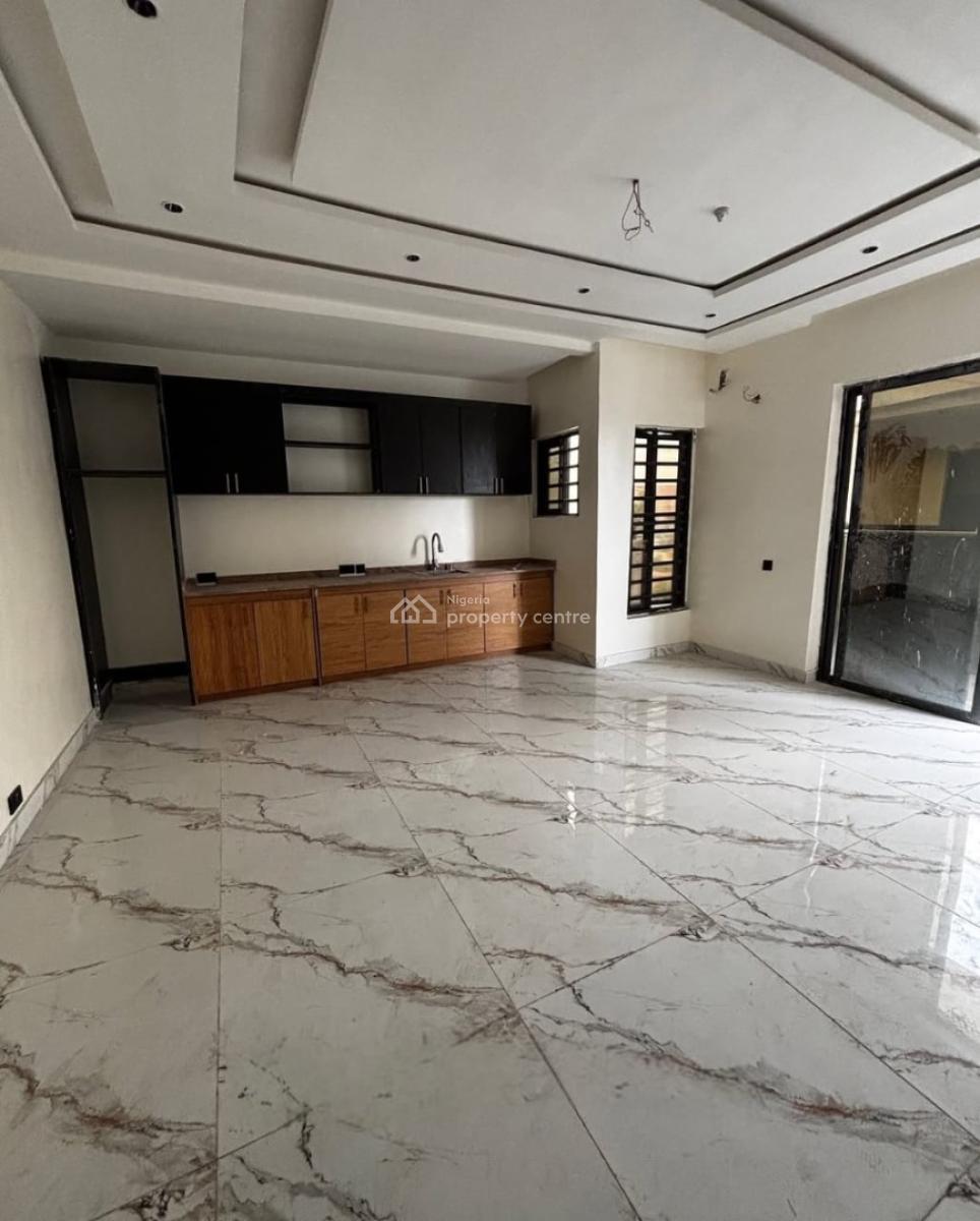 5-bedroom Terraced Duplex with Bq., Ikeja Gra, Ikeja, Lagos, Terraced Duplex for Sale