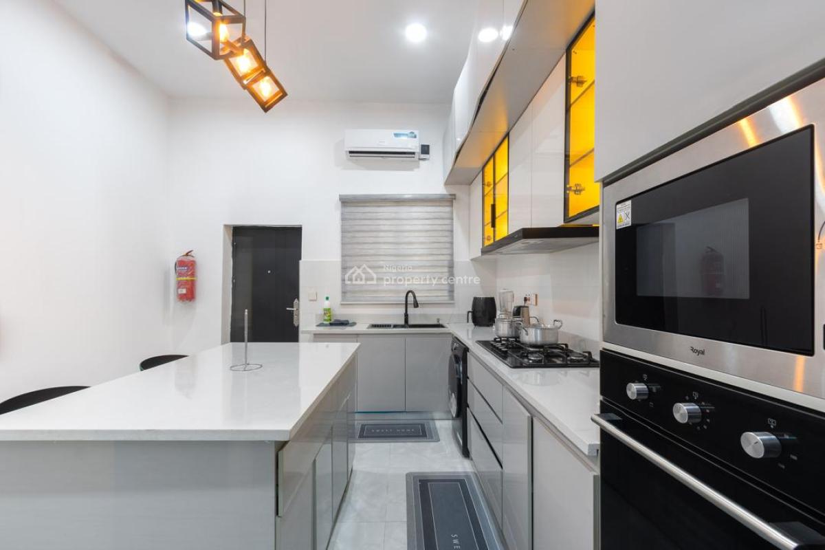 Brand New 3 Bedroom Apartment with Gym, Olayinka Anga Lekki Right, Ikate, Lekki, Lagos, Flat / Apartment Short Let
