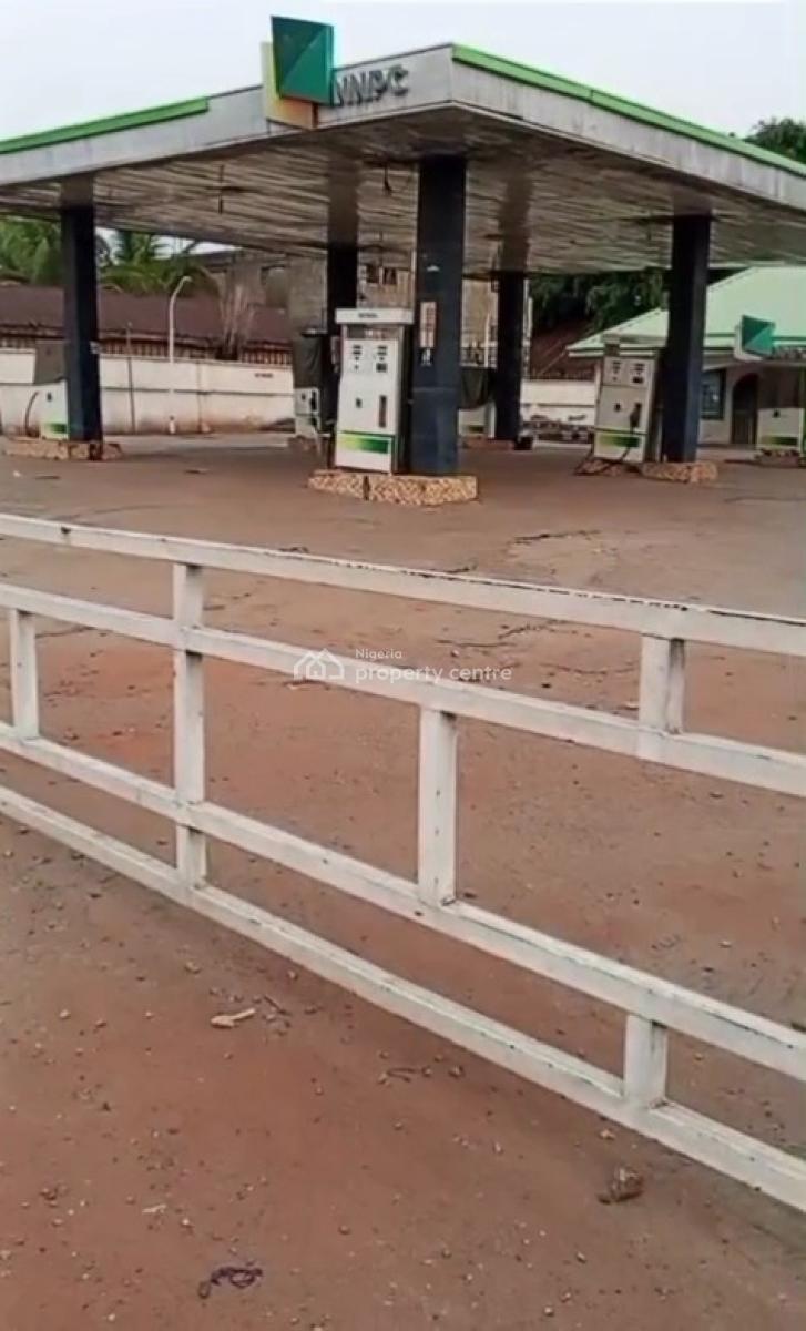 Filling Station, Ado Karu, Abuja Keffi Express Way, Karu, Abuja, Filling Station for Sale