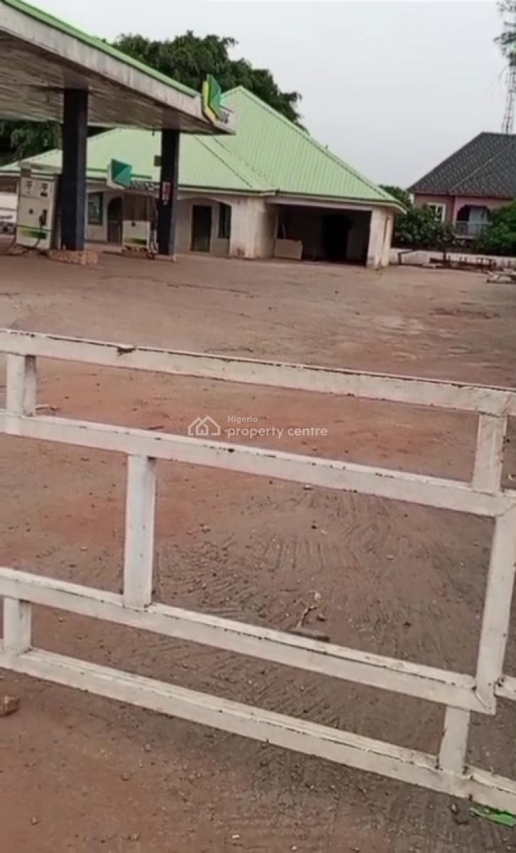 Filling Station, Ado Karu, Abuja Keffi Express Way, Karu, Abuja, Filling Station for Sale