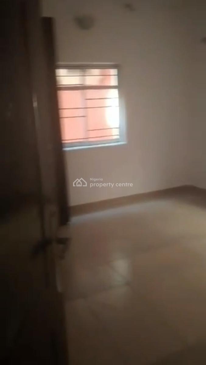 Superb & Spacious 2 Bedroom Apartment (ensuite, Ground Floor), Ogba, Off College Road, Ogba, Ikeja, Lagos, Flat / Apartment for Rent