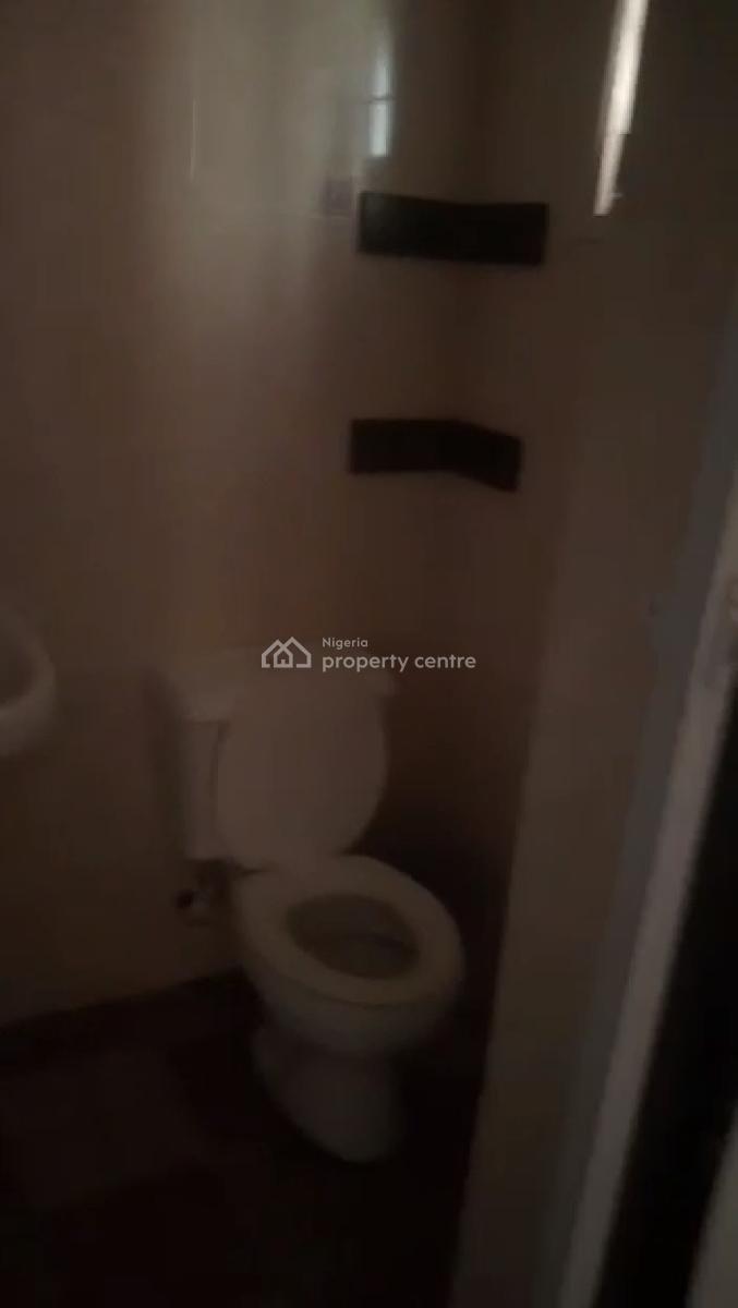 Superb & Spacious 2 Bedroom Apartment (ensuite, Ground Floor), Ogba, Off College Road, Ogba, Ikeja, Lagos, Flat / Apartment for Rent