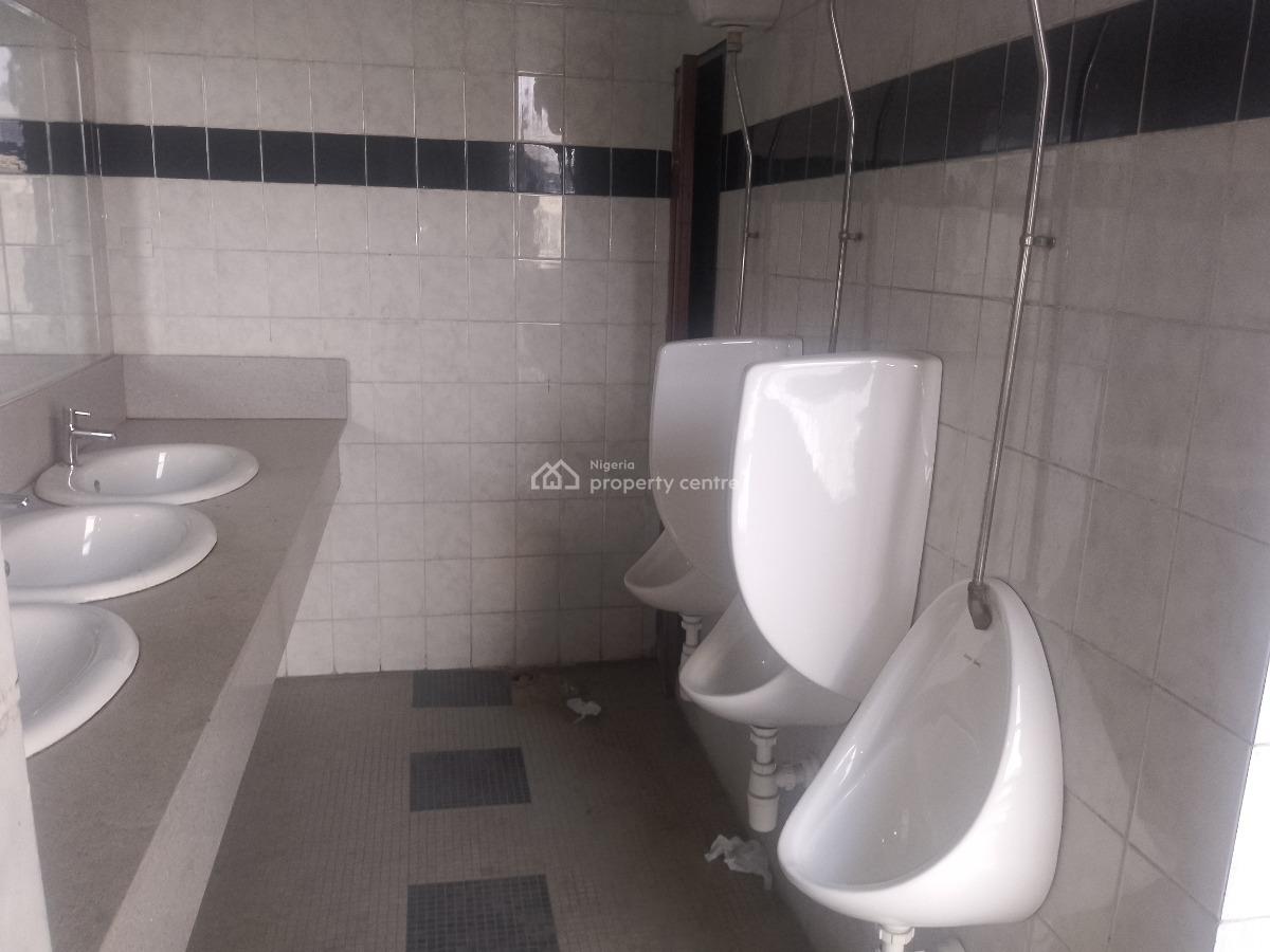 Aproximatly  350 Sqm Office  Space, Mobolaji Bank Anthony Way, Ikeja, Lagos, Office Space for Rent