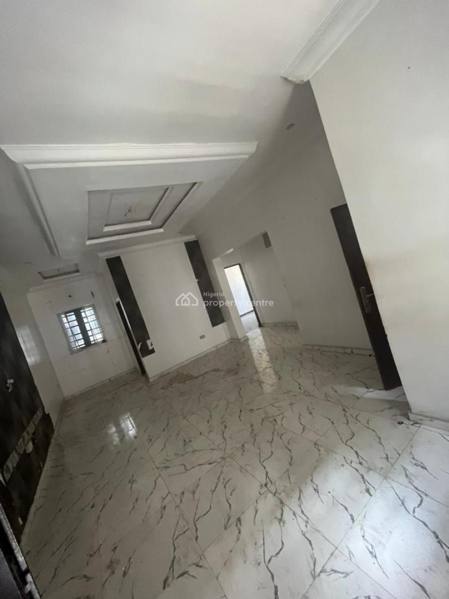 Executive Sweet 2 Bedrooms Luxury Apartment, Behind Blenco Shopping Mall Sangotedo, Ajah, Lagos, Flat / Apartment for Rent