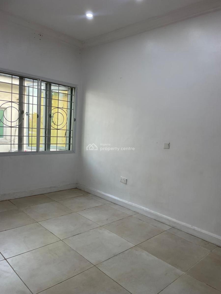 Luxury Mini Flat in a Service Estate, Chevron Drive, Lekki Expressway, Lekki, Lagos, Mini Flat (room and Parlour) for Rent