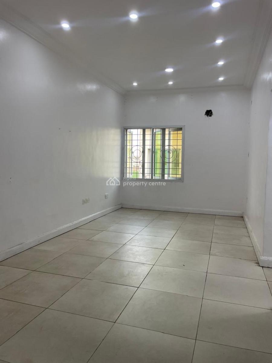 Luxury Mini Flat in a Service Estate, Chevron Drive, Lekki Expressway, Lekki, Lagos, Mini Flat (room and Parlour) for Rent