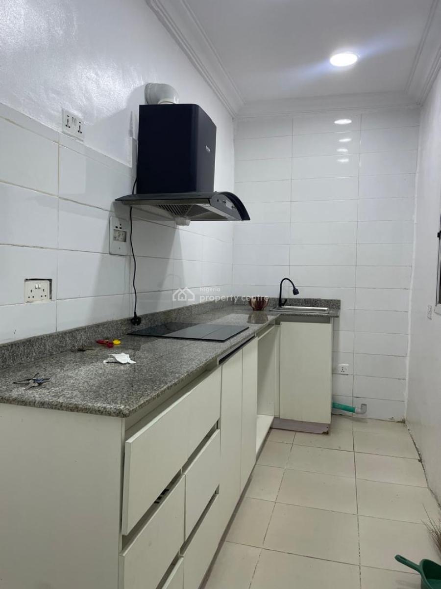 Luxury Mini Flat in a Service Estate, Chevron Drive, Lekki Expressway, Lekki, Lagos, Mini Flat (room and Parlour) for Rent