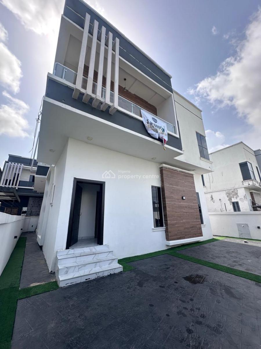 Stunning Spacious 5 Bedroom Detached Duplex + Bq in a Secure Estate, Chevron, Lekki, Lagos, Detached Duplex for Sale