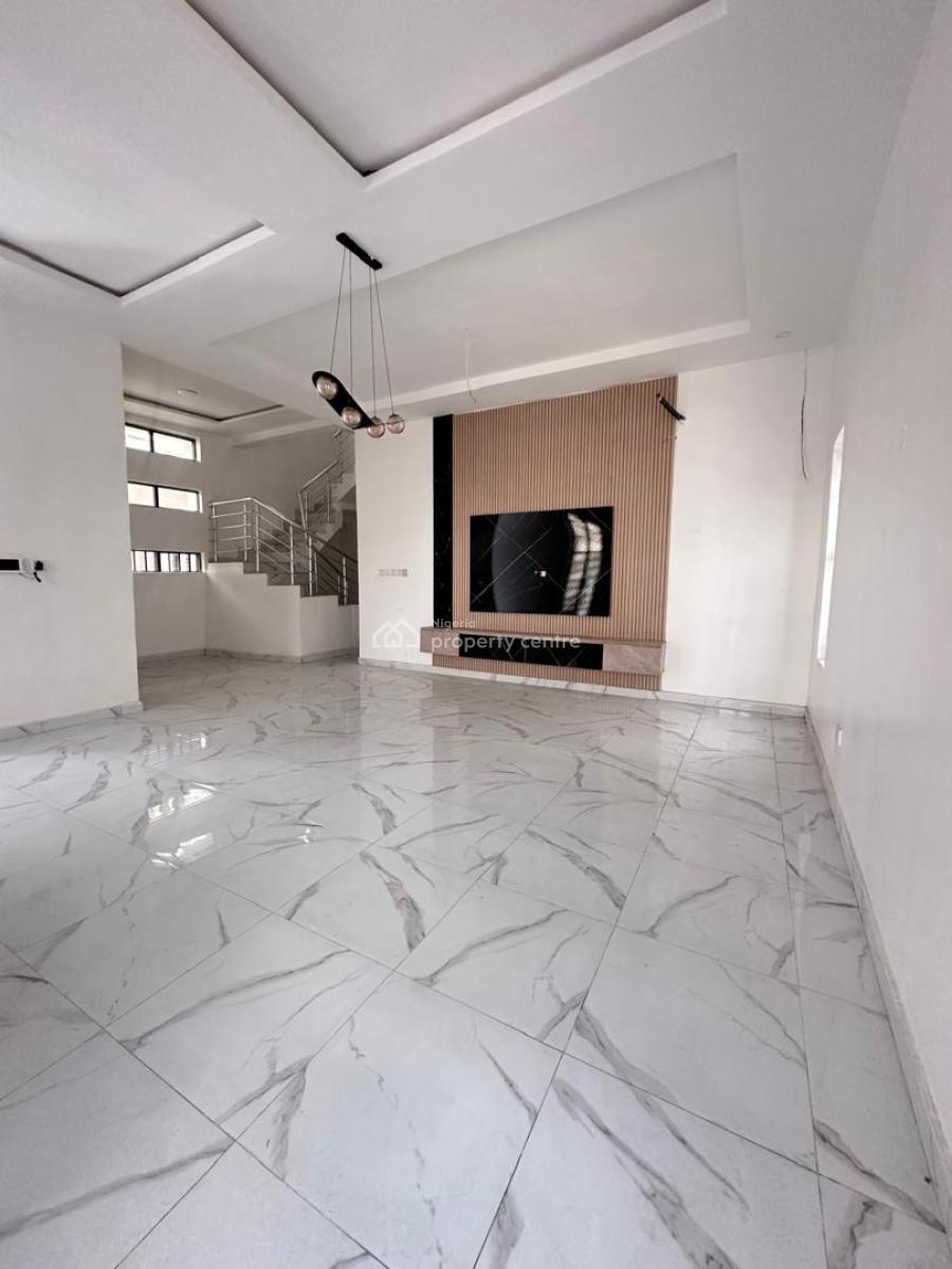 Stunning Spacious 5 Bedroom Detached Duplex + Bq in a Secure Estate, Chevron, Lekki, Lagos, Detached Duplex for Sale