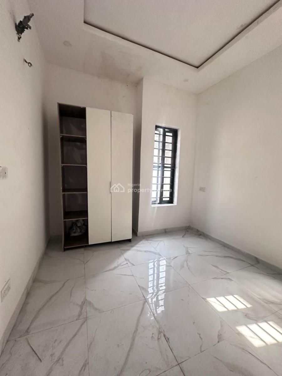 Stunning Spacious 5 Bedroom Detached Duplex + Bq in a Secure Estate, Chevron, Lekki, Lagos, Detached Duplex for Sale