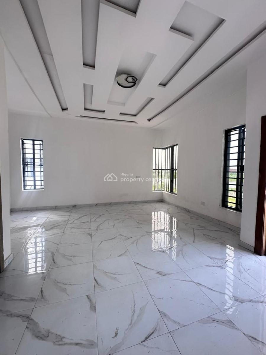 Stunning Spacious 5 Bedroom Detached Duplex + Bq in a Secure Estate, Chevron, Lekki, Lagos, Detached Duplex for Sale