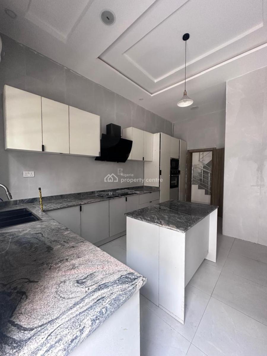 Stunning Spacious 5 Bedroom Detached Duplex + Bq in a Secure Estate, Chevron, Lekki, Lagos, Detached Duplex for Sale