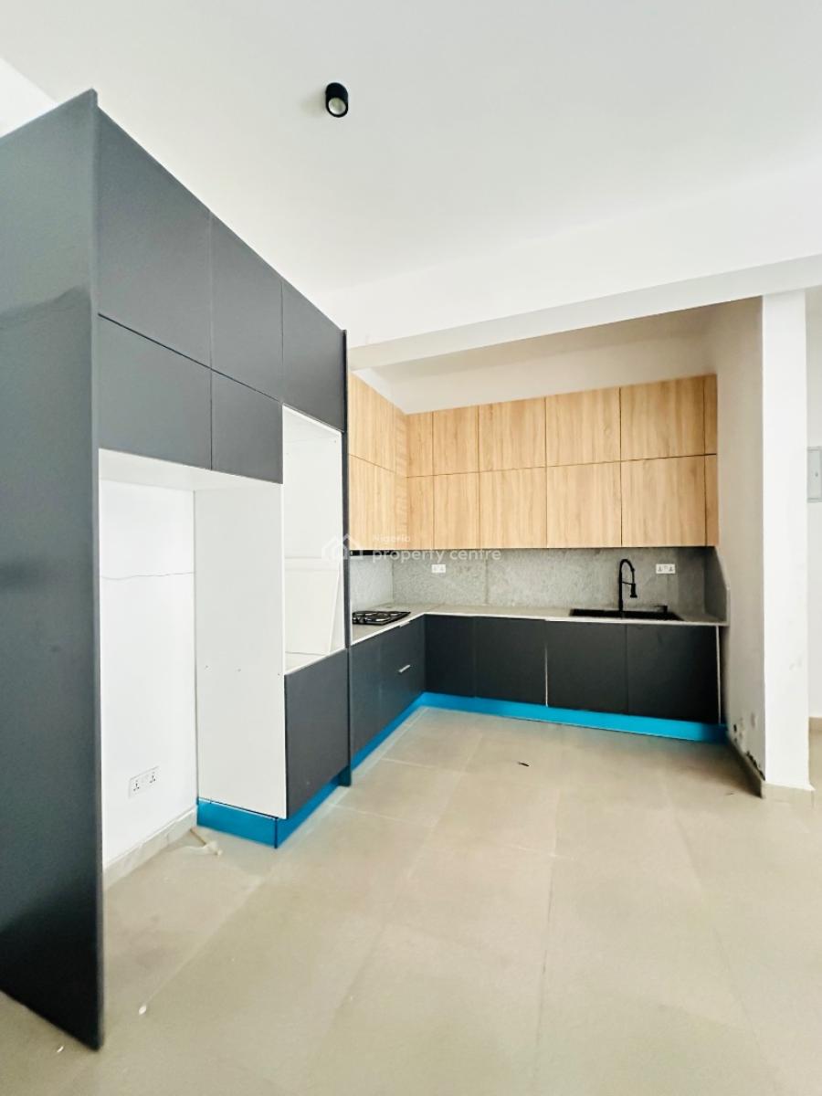 Unfurnished 2 Bedrooom Apartment with Pool & Elevator, Ikate, Lekki, Lagos, Flat / Apartment for Sale