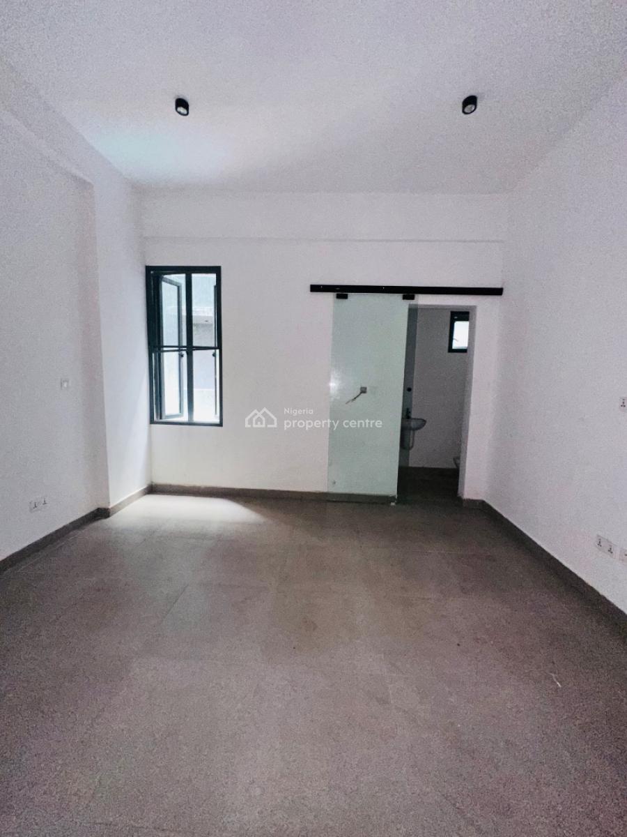 Unfurnished 2 Bedrooom Apartment with Pool & Elevator, Ikate, Lekki, Lagos, Flat / Apartment for Sale