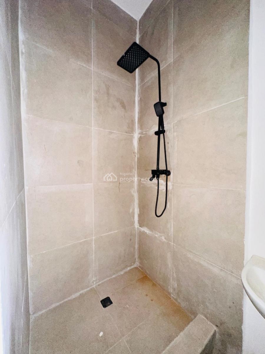 Unfurnished 2 Bedrooom Apartment with Pool & Elevator, Ikate, Lekki, Lagos, Flat / Apartment for Sale