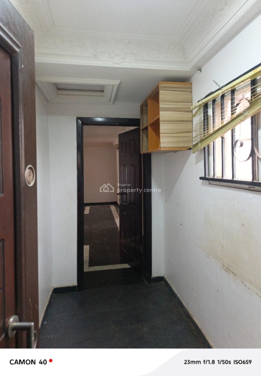 Luxury 2 Bedroom Flat Upstairs, Badore, Ajah, Lagos, Flat / Apartment for Rent