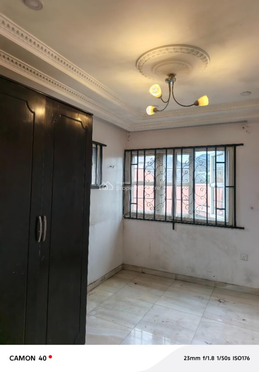 Luxury 2 Bedroom Flat Upstairs, Badore, Ajah, Lagos, Flat / Apartment for Rent