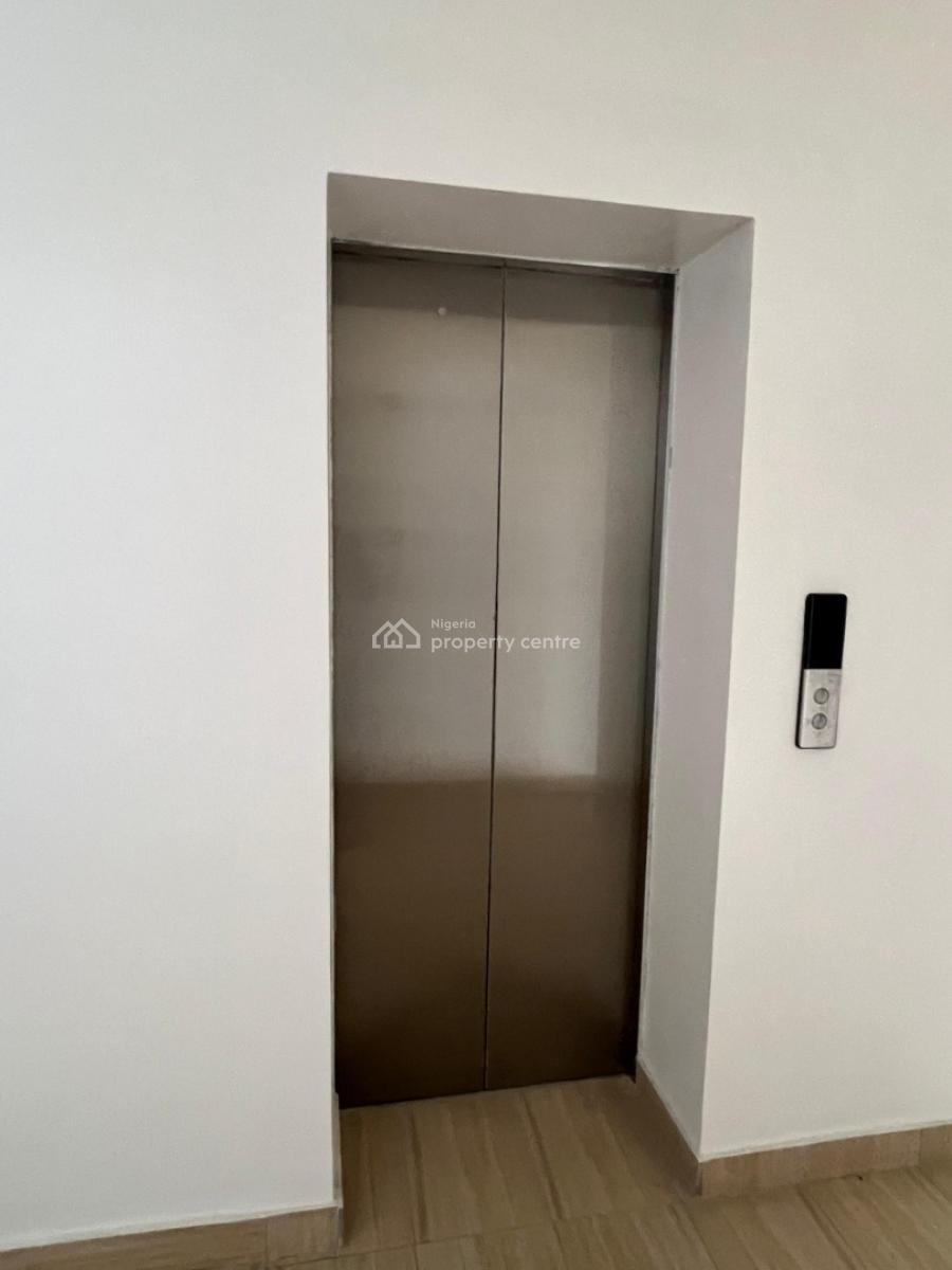 2 Bedroom Apartment with a Bq, Ikate Elegushi, Lekki, Lagos, Flat / Apartment for Sale