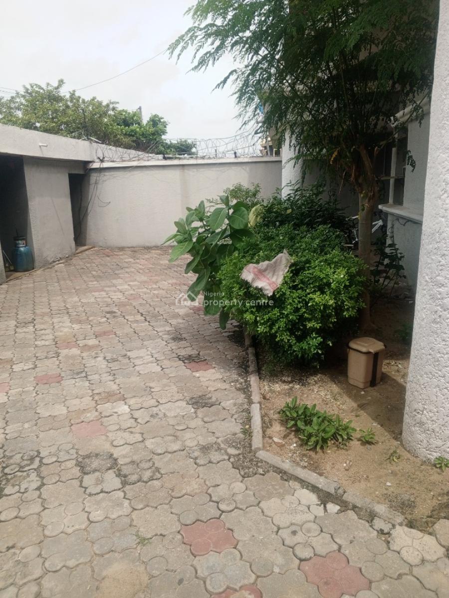 Luxury Self Service Mini Flat, Lekki Phase 1, Lekki, Lagos, Mini Flat (room and Parlour) for Rent
