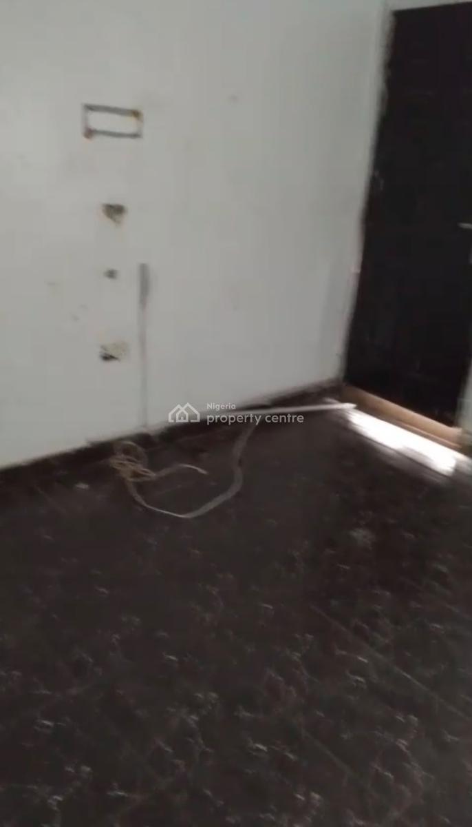 a Nice Room Self Contain in a Very Accessible Location, Costain, Yaba, Lagos, Self Contain (single Rooms) for Rent