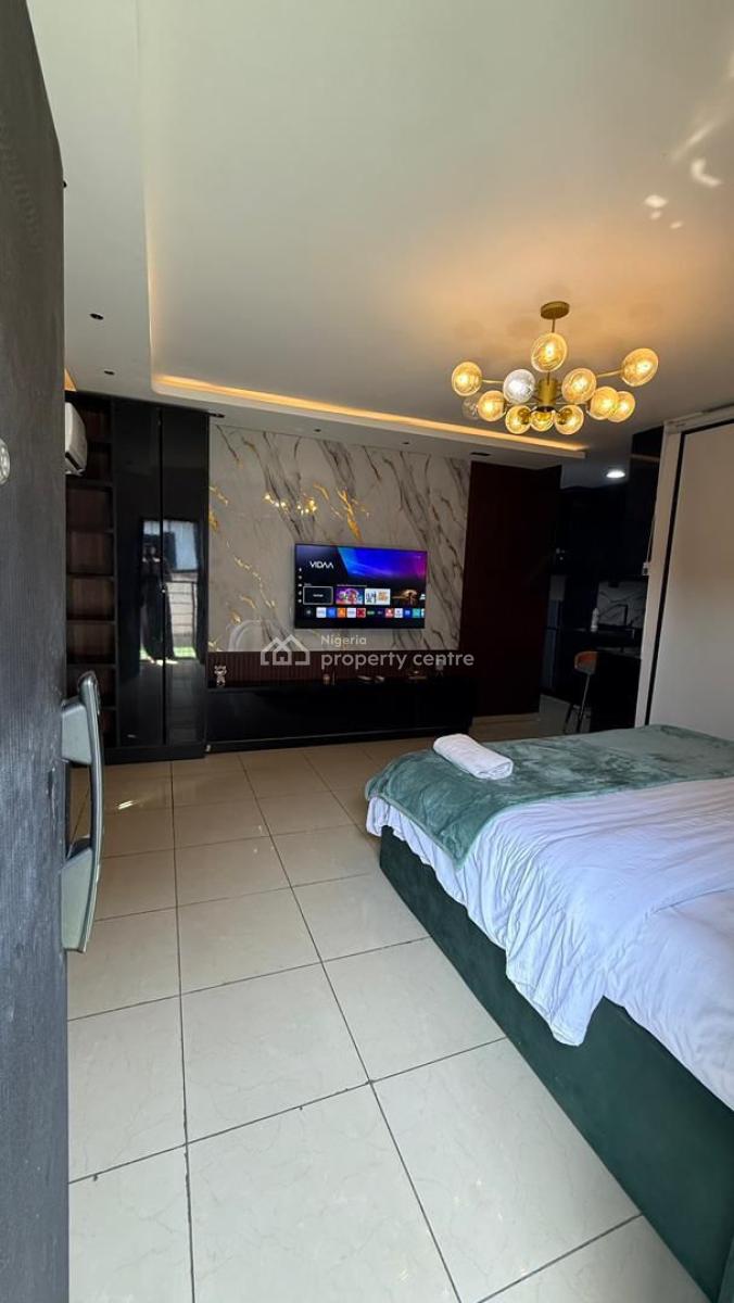 Luxury 1 Studio Apartment, Osapa London, Lekki, Lagos, Flat / Apartment Short Let