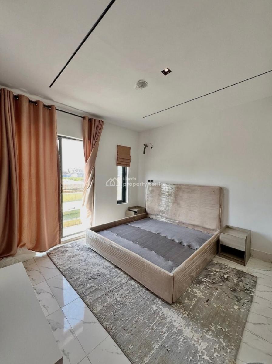 2 Bedroom Apartments with Elevator, Swimming Pool, Lekki Phase 1, Lekki, Lagos, Block of Flats for Sale