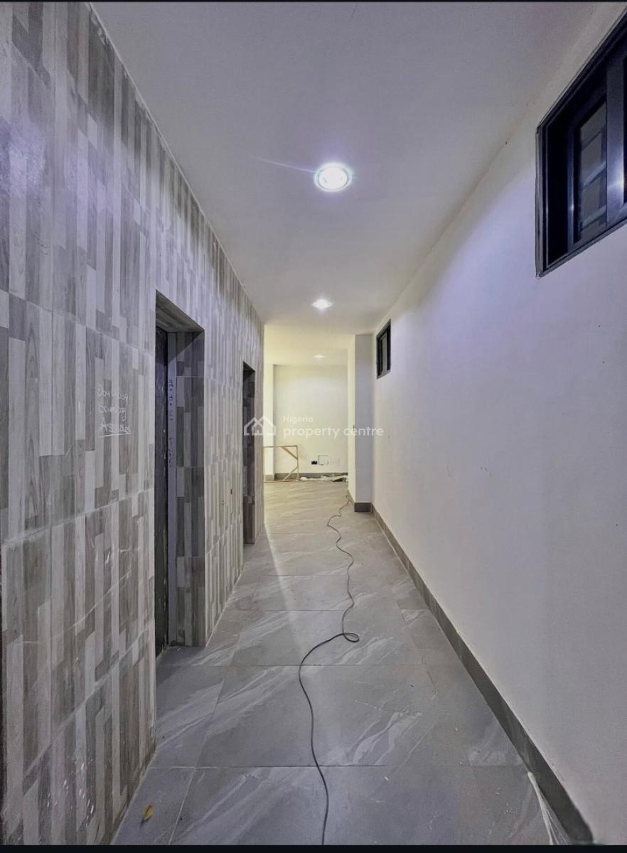 2 Bedroom Apartments with Elevator, Swimming Pool, Lekki Phase 1, Lekki, Lagos, Block of Flats for Sale