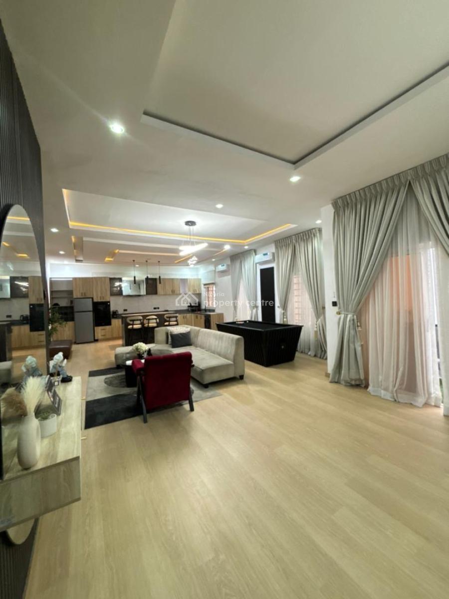 Fully Furnished 3 Bedroom Penthouse Apartment, Off Admiralty Way, Lekki Phase 1, Lekki, Lagos, Flat / Apartment for Rent