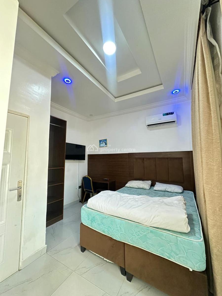 a Fully Furnished 5 Units of 2 Bedroom Terrace Duplexes with Swimming Pool, Olasunbo Kazeem Estate, Sharp Corner, Oluyole Extension, Ibadan, Oyo, Terraced Duplex for Sale