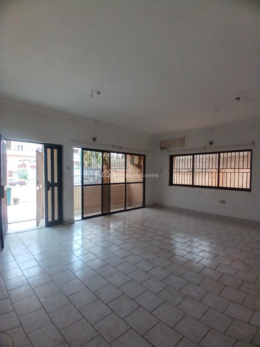 Under Renovation, 6 Bedrooms Detached Duplex with 2 Rooms Bq, Diplomatic Zone, Asokoro District, Abuja, Detached Duplex for Rent