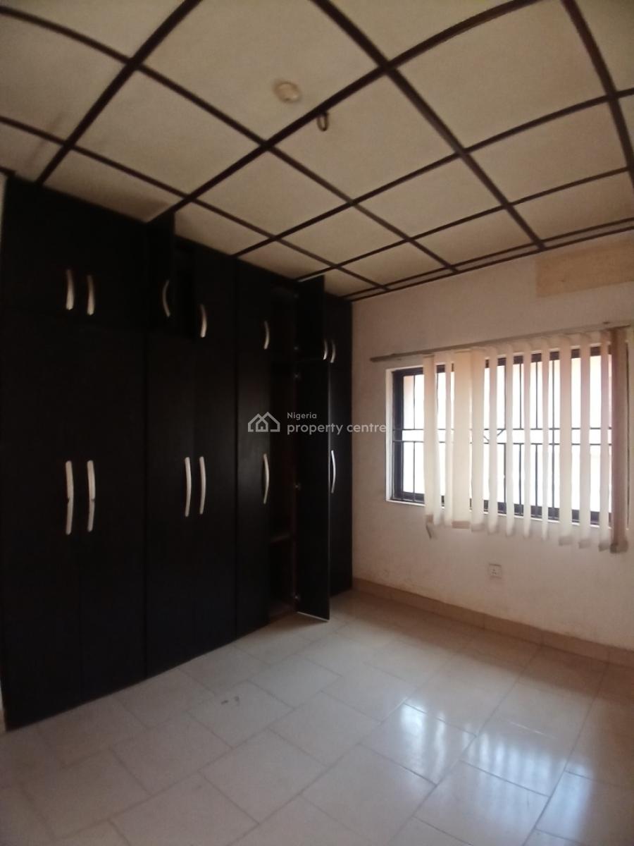 Under Renovation, 6 Bedrooms Detached Duplex with 2 Rooms Bq, Diplomatic Zone, Asokoro District, Abuja, Detached Duplex for Rent