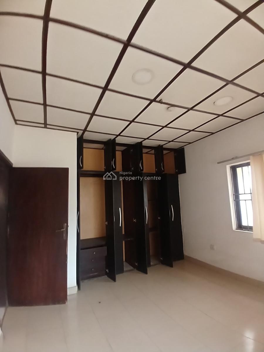 Under Renovation, 6 Bedrooms Detached Duplex with 2 Rooms Bq, Diplomatic Zone, Asokoro District, Abuja, Detached Duplex for Rent