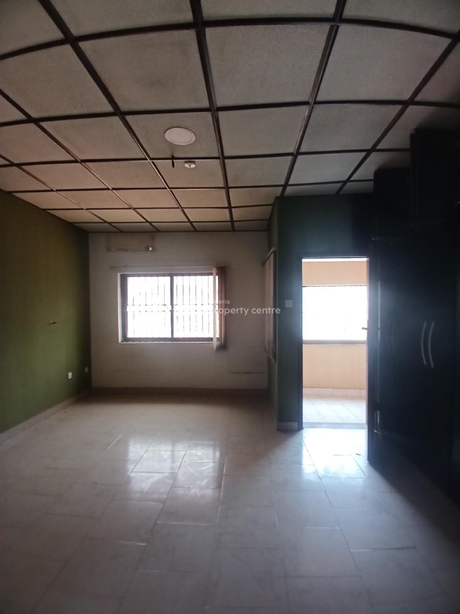 Under Renovation, 6 Bedrooms Detached Duplex with 2 Rooms Bq, Diplomatic Zone, Asokoro District, Abuja, Detached Duplex for Rent