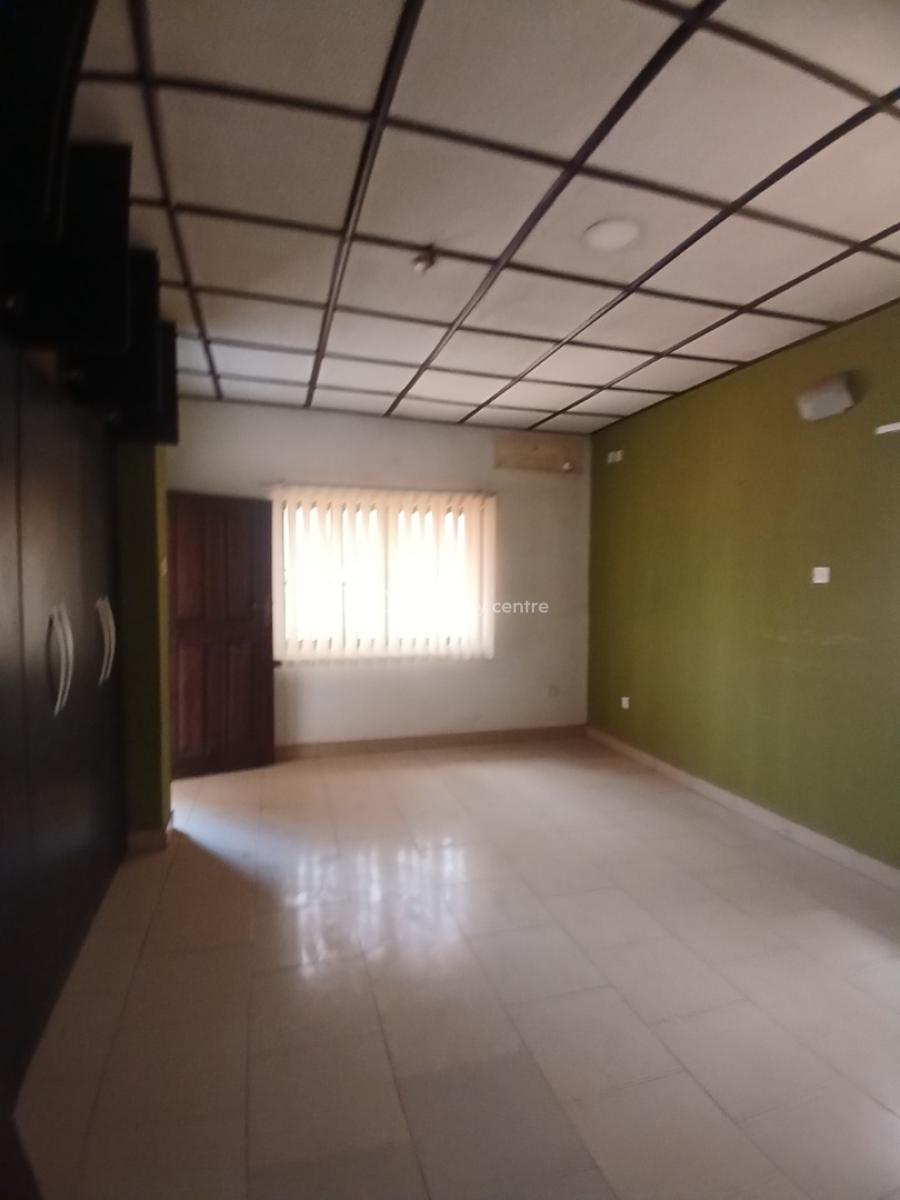 Under Renovation, 6 Bedrooms Detached Duplex with 2 Rooms Bq, Diplomatic Zone, Asokoro District, Abuja, Detached Duplex for Rent
