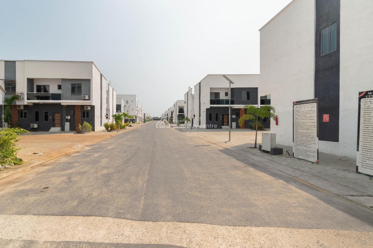 Luxury 2 Bedroom Apartment, Ajah, Lagos, Flat / Apartment Short Let