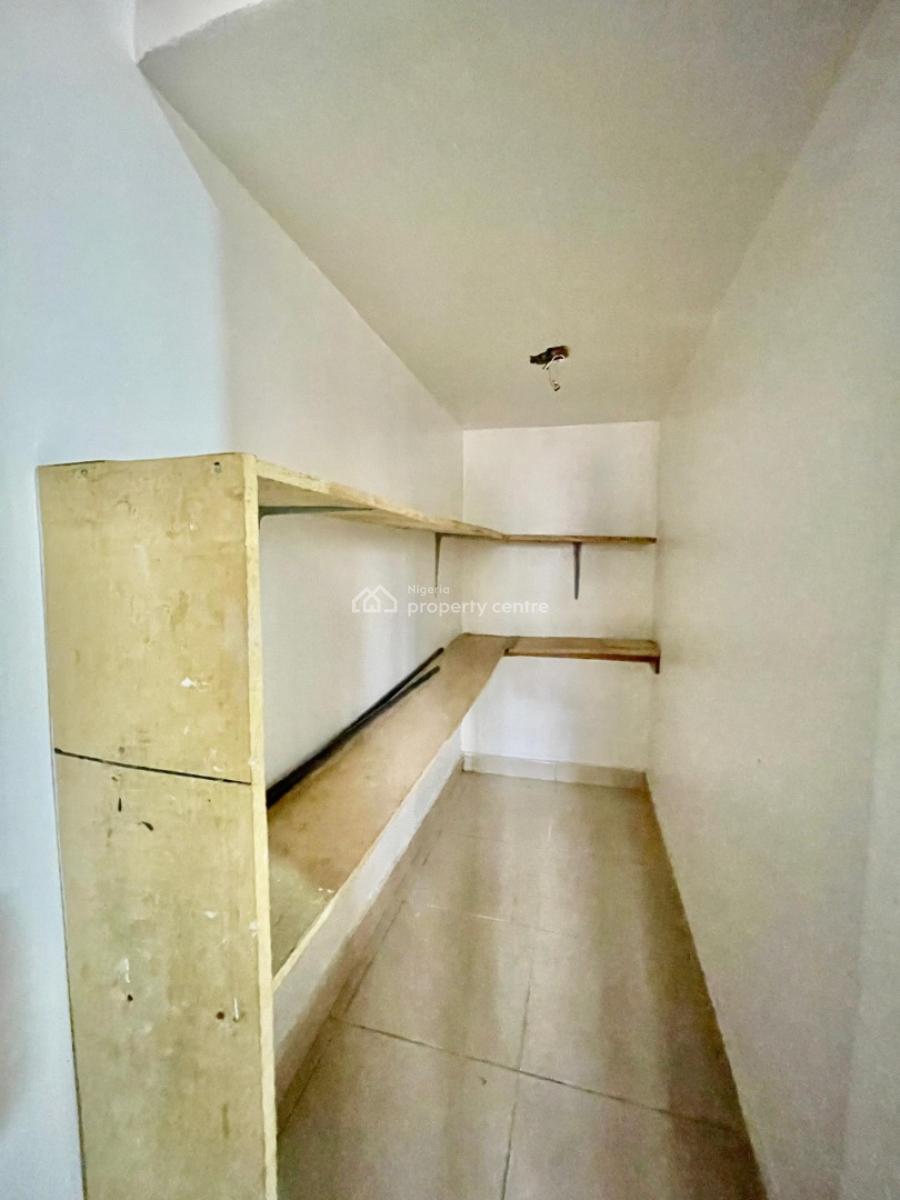 Tastefully Finished 4 Bedroom Semi-detached Duplex with Bq, Naf Valley Estate, Asokoro District, Abuja, Semi-detached Duplex for Rent