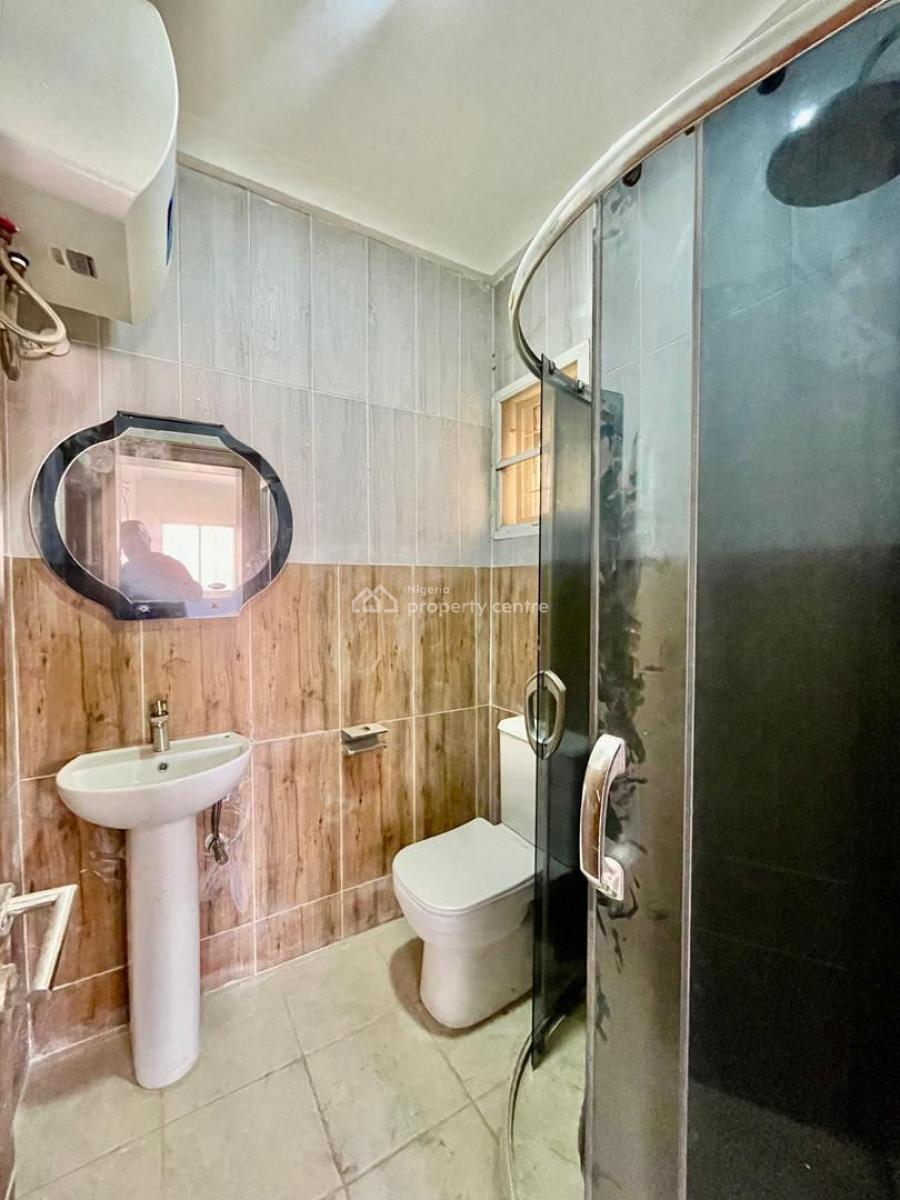 Tastefully Finished 4 Bedroom Semi-detached Duplex with Bq, Naf Valley Estate, Asokoro District, Abuja, Semi-detached Duplex for Rent