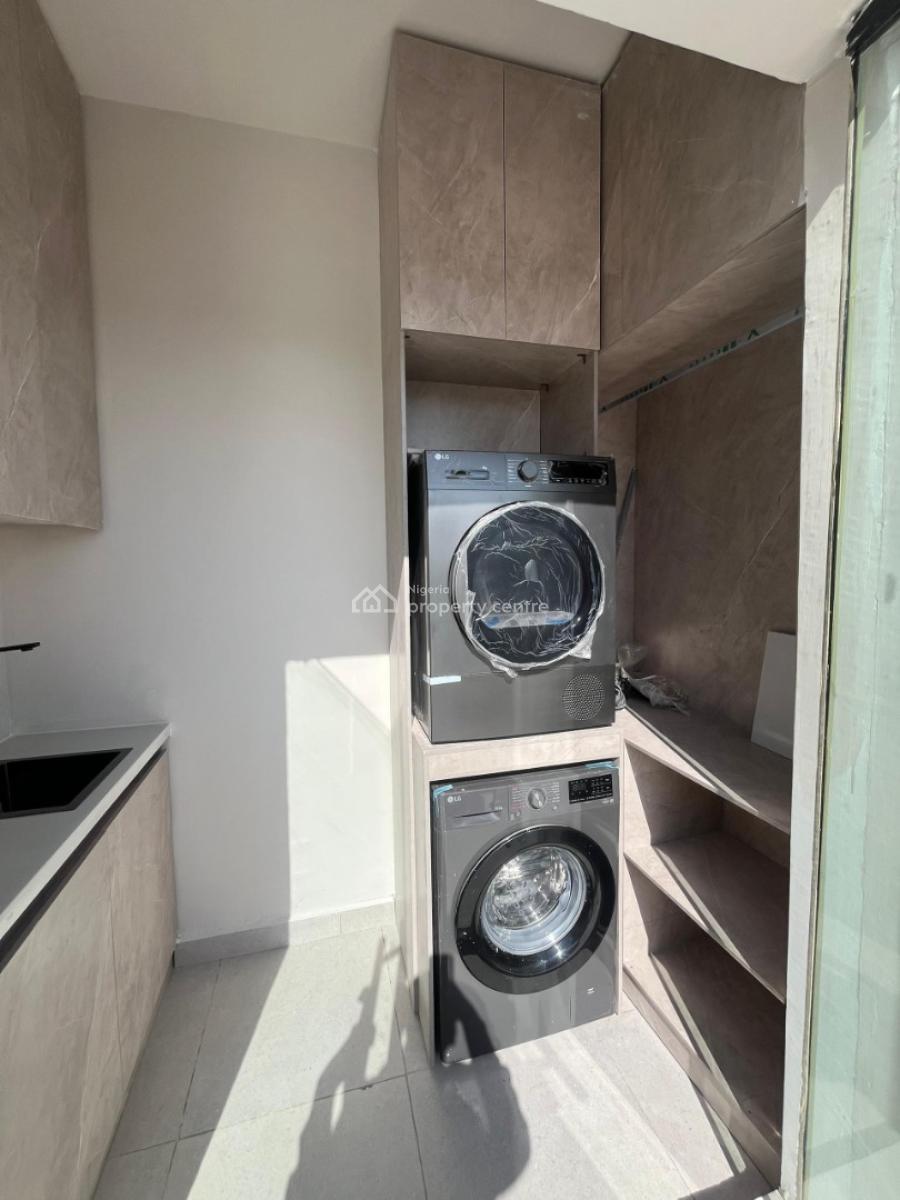 2 Bedrooms Penthouse, Lekki Phase 1, Lekki, Lagos, House for Sale
