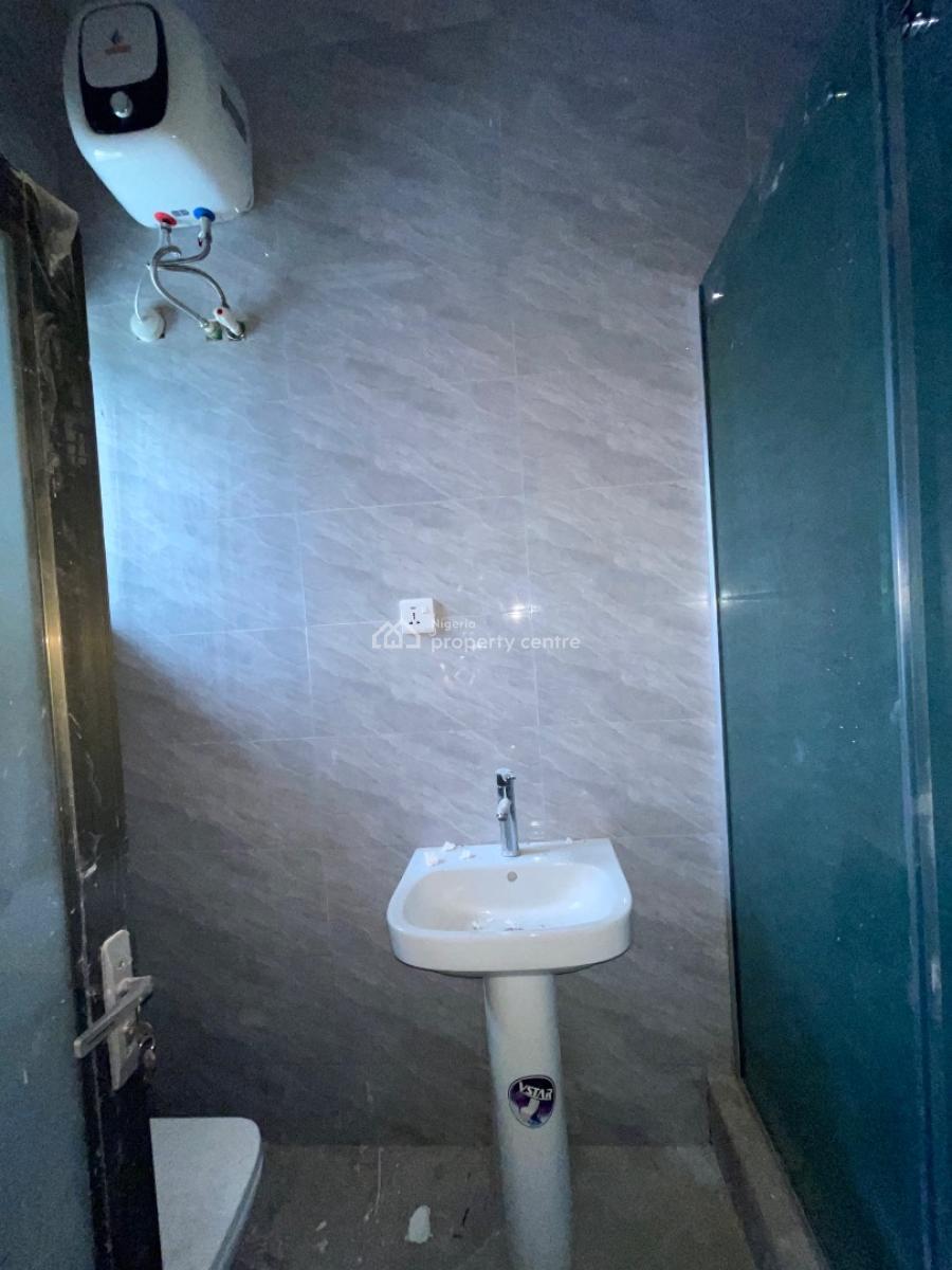 a Brand New 3 Bedroom Apartment with a Bq, Lekki Scheme 2, Lekki, Lagos, Flat / Apartment for Rent